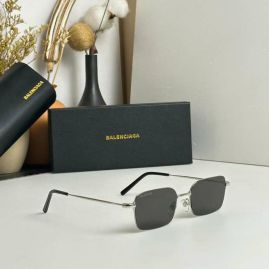 Picture of Balenciga Sunglasses _SKUfw54058717fw